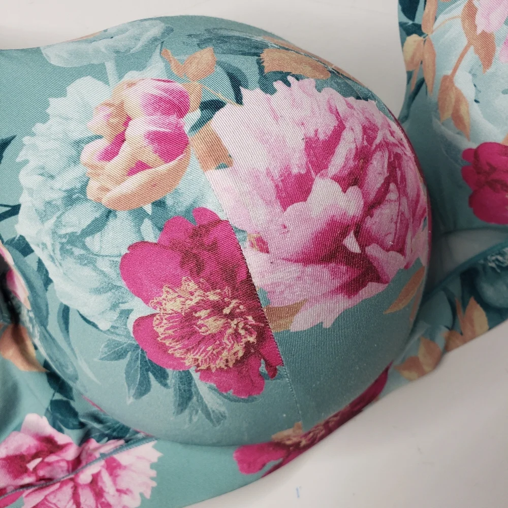 Casique Intimates Bra 44 DD Comfort Bliss Light Balconette Floral Underwire Bra
